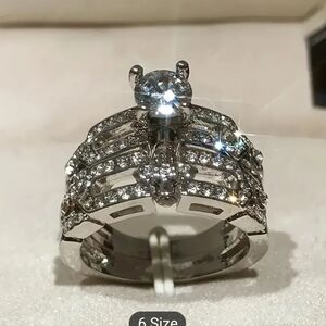 Stainless steel engagement 💍 ♥️ size 6